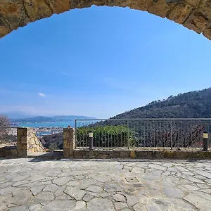 Landsted La Pietra 1 E La Pietra 2 